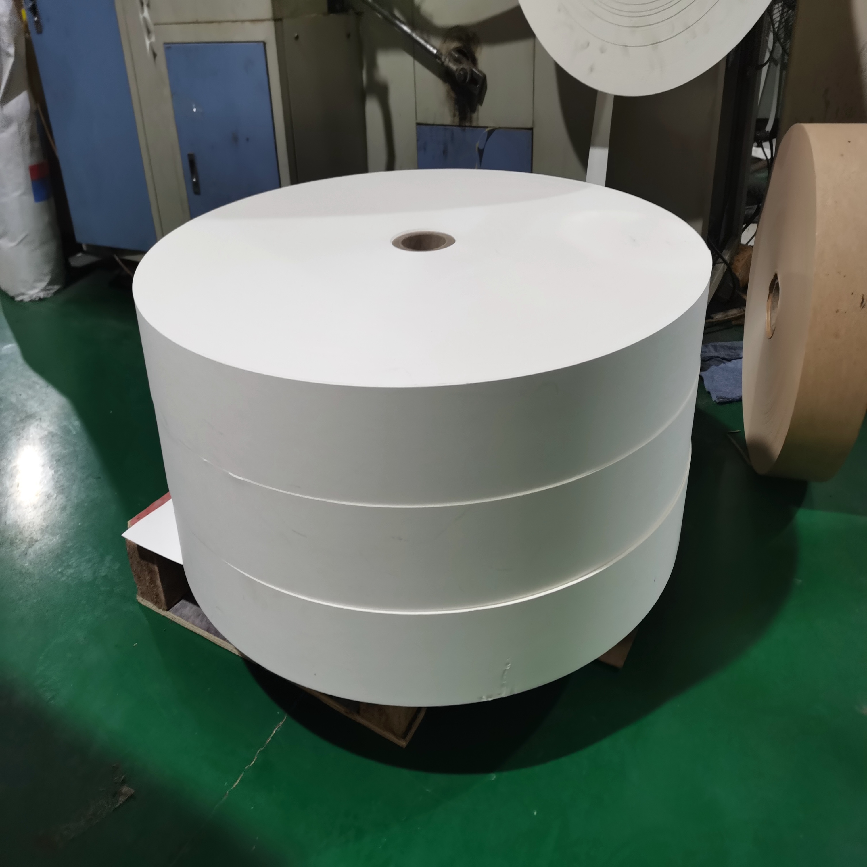 Suministro directo de fábrica de materias primas para vasos de papel laminado engrosado